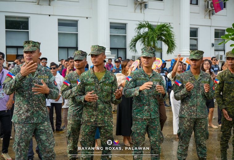 Soldiers in formation